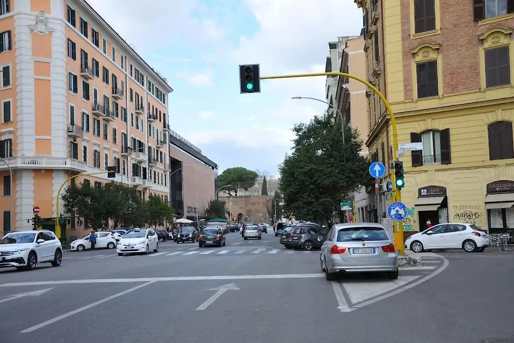 Appartamento Magnagrecia Appia Roma